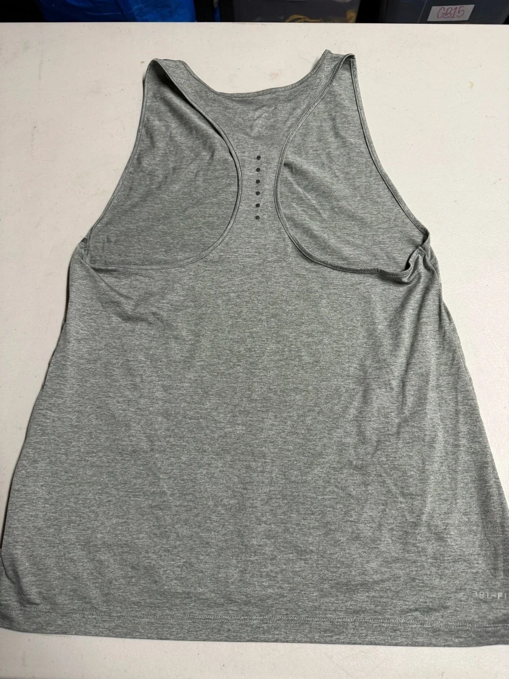 Nike Women’s Grey Athletic Tank Top with Swoosh Size Small EUC